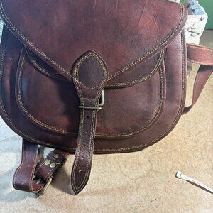 Saddle Purse